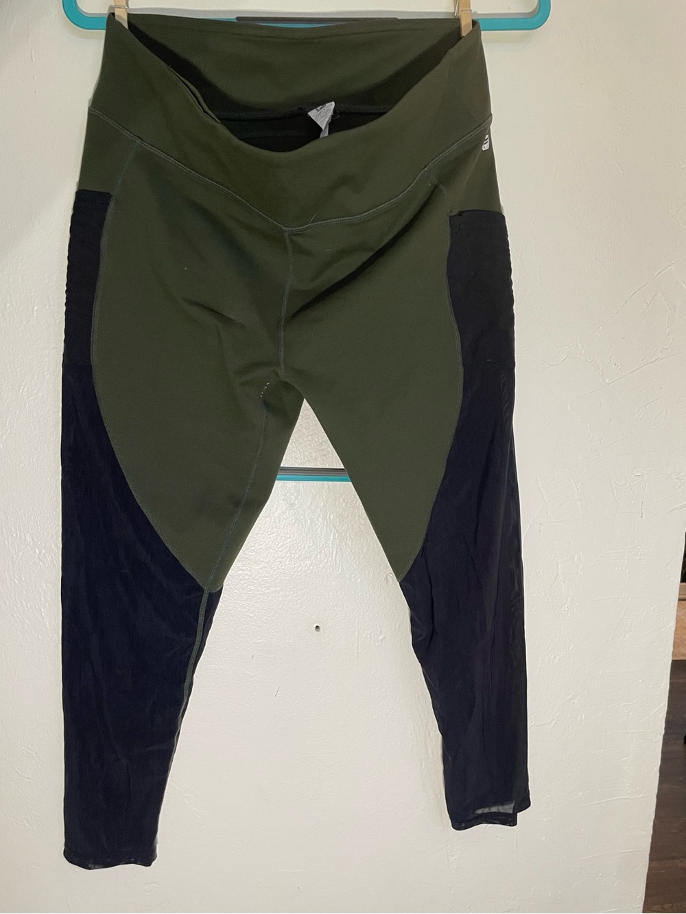 Fabletics leggings. Size XL women’s